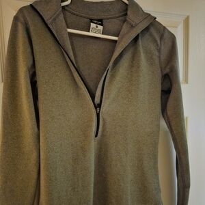 Nike Women's Active Long Sleeve Shirt